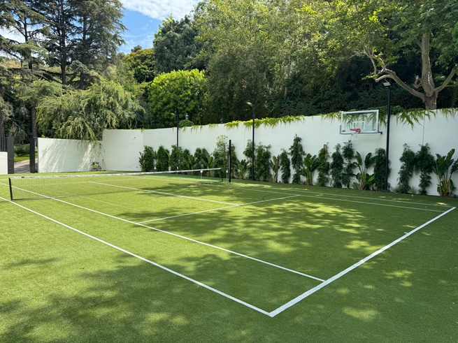 Los Angeles and Southern California Pickleball Court